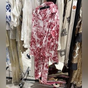 NWT Italian Red and White Abstract Pantsuit. One Size.